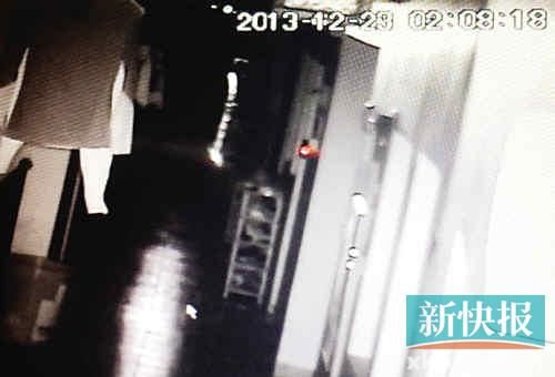 贵族学校男童凌晨坠楼 监控录像神秘消失91秒