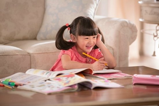 国民岳父 韩寒晒小野婴儿照 KIMI王诗龄吴尊女