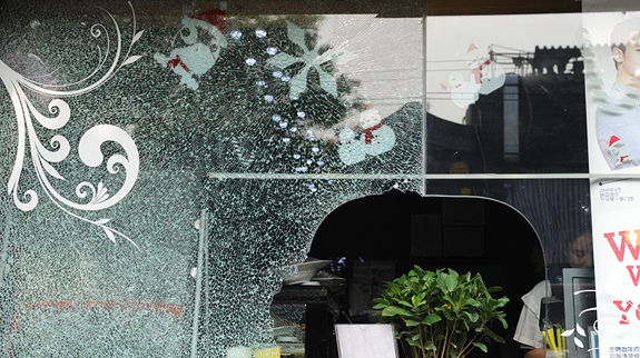 煤气中毒_职工餐厅收入煤气用量(3)