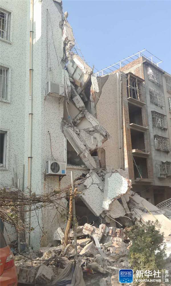 广西柳城爆炸系雇他人送快递实施犯罪