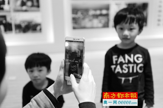 刷脸时代|社保刷脸认证 双胞胎瞬间破解