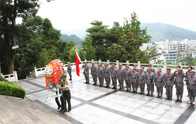 云南2012居民纯收入_云南：扎西会议81年后威信再启小康新征程