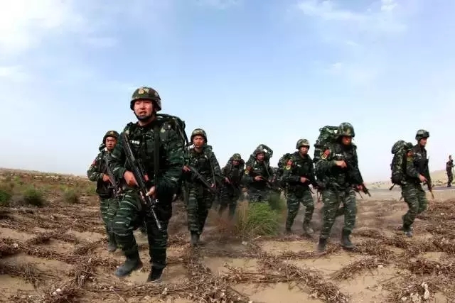 新疆反恐激战现场画面曝光 歼灭持枪暴恐分子