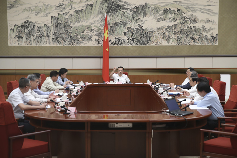 李克强：把握世界科技革命产业变革新趋势
