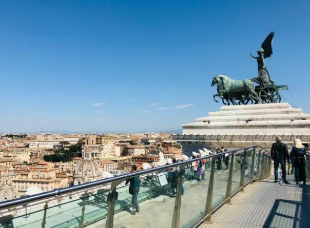 时政新闻眼丨习近平访意，两国元首都用这个词定义中意关系