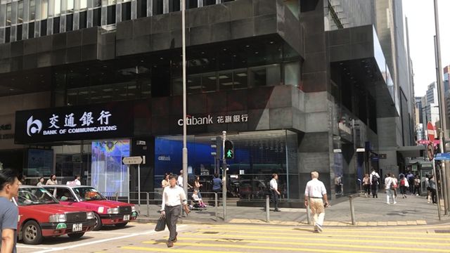eca86b61fd551ec0e32240.jpg