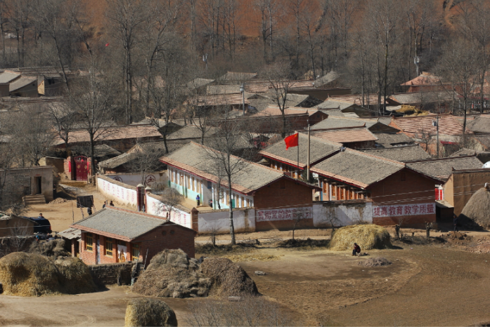 习近平在甘肃代表团强调，这项工作越到最后时刻越要响鼓重锤