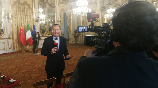 时政新闻眼丨习近平访意，两国元首都用这个词定义中意关系