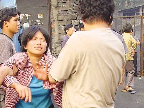 南方网:湖南双峰煤矿特大瓦斯事故抢救工作正