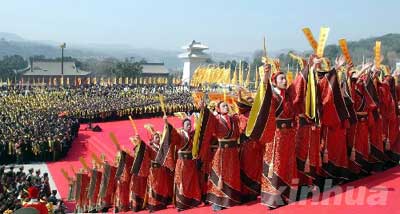 数万海内外华人黄帝陵祭祖 首采国家祭祀规格