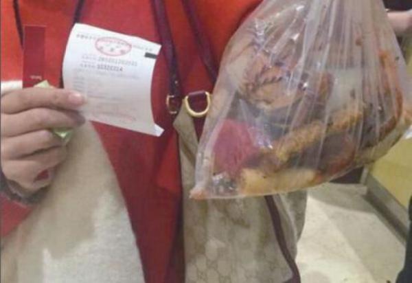  吃自助罚款2400 元(组图)近期天价事件大盘点 