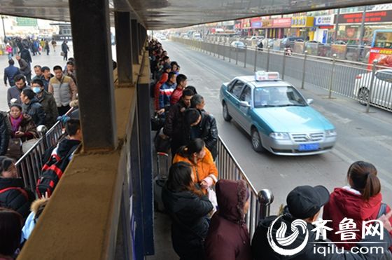 重庆出租车司机_重庆出租车驾驶员收入