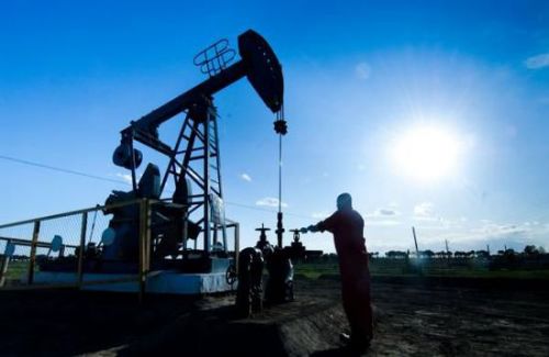 三桶油日赚5.88亿 仅体量最小的中海油净利润