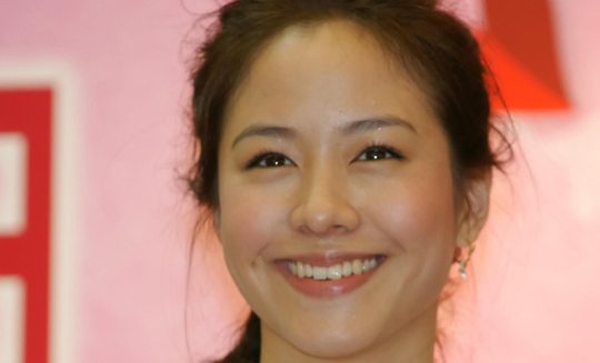 范冰冰脸蛋天价保单获赔额上亿 有明星投保数