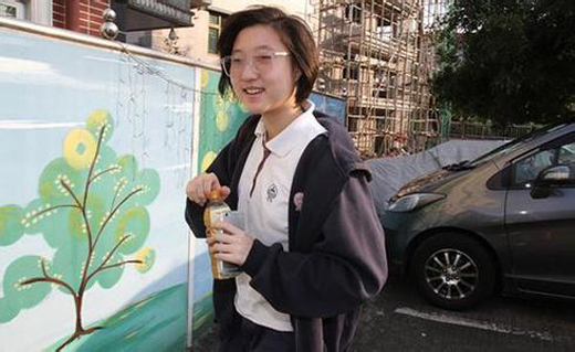 小龙女想见成龙遭拒绝 父亲对孩子有多重要?