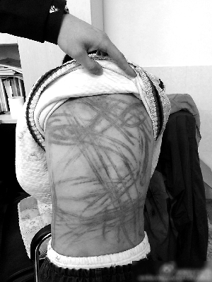 南京虐童养母<em>首度</em>发声:很后悔 在拘留所哭了1