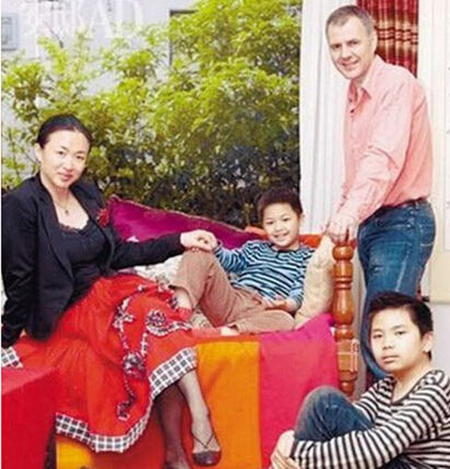 金星痛诉儿子被打引共鸣 网友:终于找到组织了