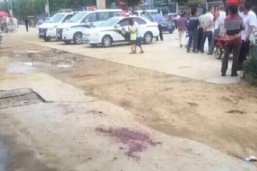  社旗发生恶性斗殴 事件 双方手持凶器现场血腥