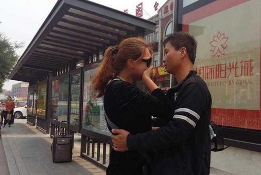 <em>妻子读懂电话暗语</em>破传销窝点 上演现实版 碟中