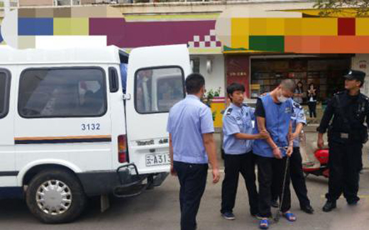 <em>两中介聚众斗殴</em>致一人重伤 四嫌犯被刑拘(多图