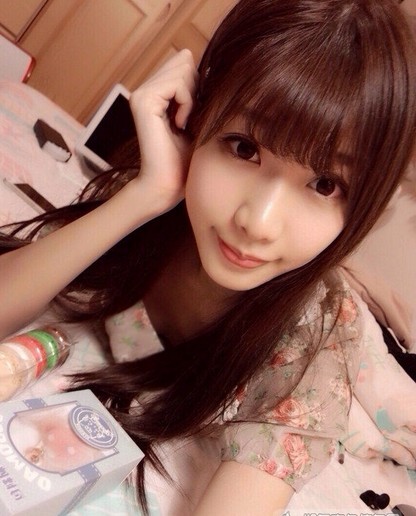  修电脑私照被传网  这女生不知道陈冠希老师吗