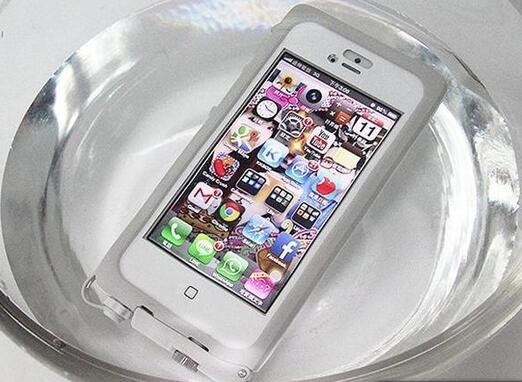 百部手机丢进油锅:炸得焦黄嘎嘣脆(组图) 真相