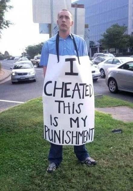  法官被曝上班通奸 (组图)监控直播激情三小时 盘