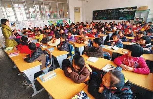  女教师扎堆生猴宝 (图) 数学真是体育老师教的