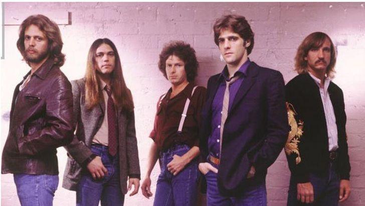  老鹰乐队可能解散 !或因成员费雷去世 昔日照片