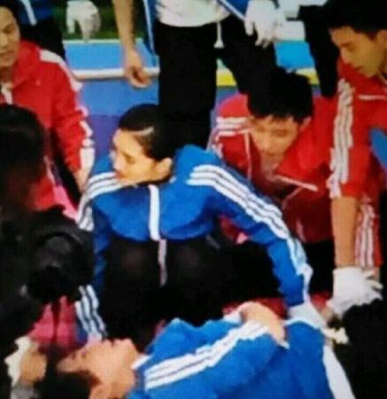  曝谢娜录节目发飙 (组图)黄致列受伤谢娜发飙现