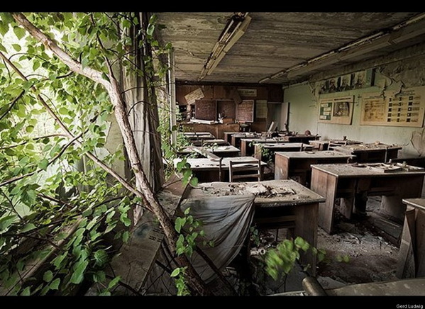 切尔诺贝利核纪念 探访切尔诺贝利核电站废墟