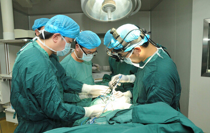  男子手术后肾失踪 (图) 涉事医院:萎缩不见了-中