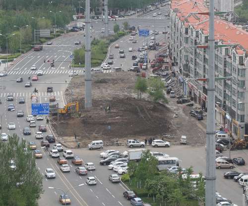 哈尔滨“最牛”钉子户被拆除 曾让12车道变5车道