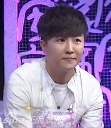 关晓彤高考成绩552分(图) 网友:美女学霸的一百