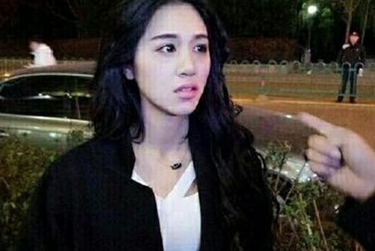 美貌小三被暴打(组图)美貌小三现身:不知对方已