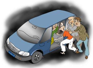 广州警方破假军人持枪劫车案 赃物包括姚明专