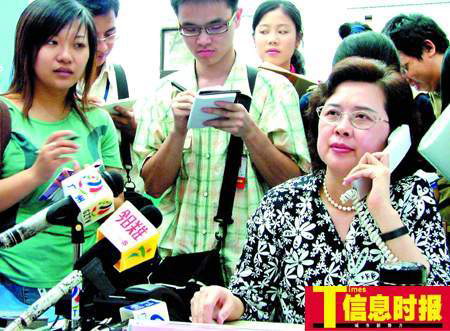 王晓玲接听热线:将投标推出学生 放心午餐 广东