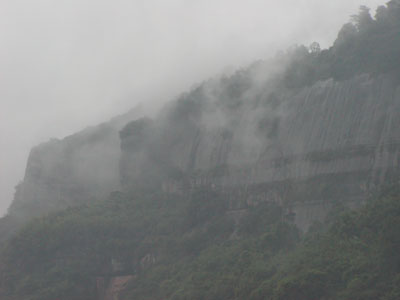 韶关市旅游经济总量_韶关市第一中学的图片