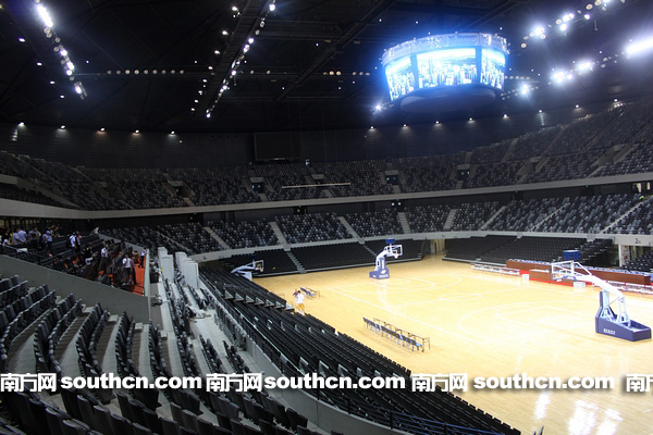 揭秘深圳市大运会体育中心赛场 体验不一样的