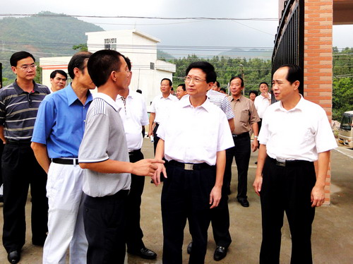 省人大视察组调研河源扶贫开发双到工作情况