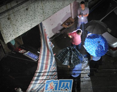 广州白云区四男子短租屋内烧炭自杀身亡 社会