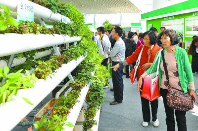 微信下单肉菜送货上门 刷二维码可知蔬菜身份