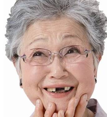 <em>缺</em>牙老人老有所依_广东滚动_南方网新闻中心