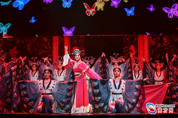 汉剧大咖李仙花携徒弟为羊城戏迷奉上经典表演