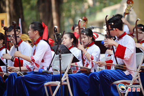 年首日广东景区迎开门红 沙面元旦新年音乐会
