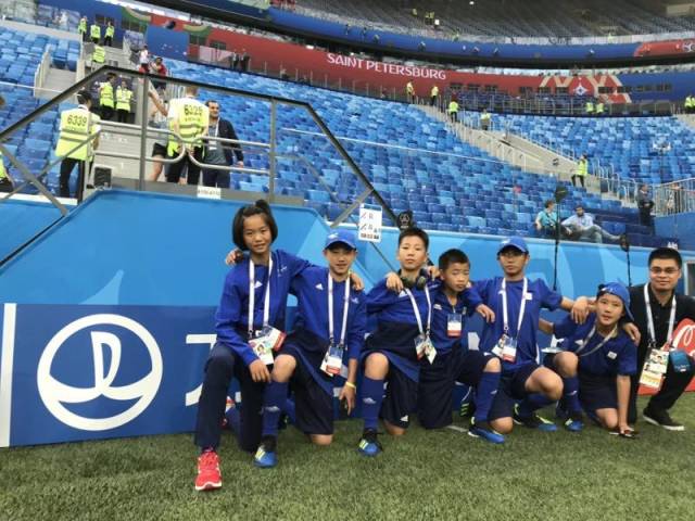 中国足球未来之星站上俄罗斯世界杯赛场
