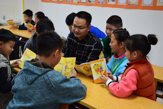 新时代司法为民好榜样丨张拔其:当一名朴实无