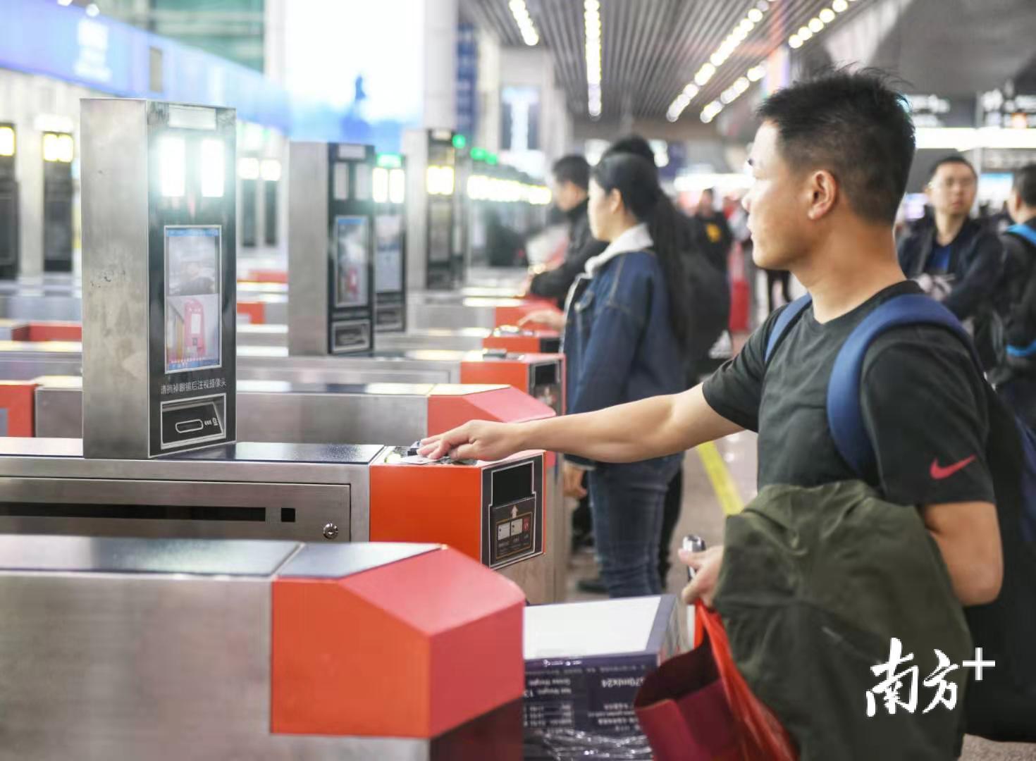 买高铁票深圳到广州南，不下车，我要坐到长沙去，可以补票吗-深圳到长沙高铁，可以上车补票嘛