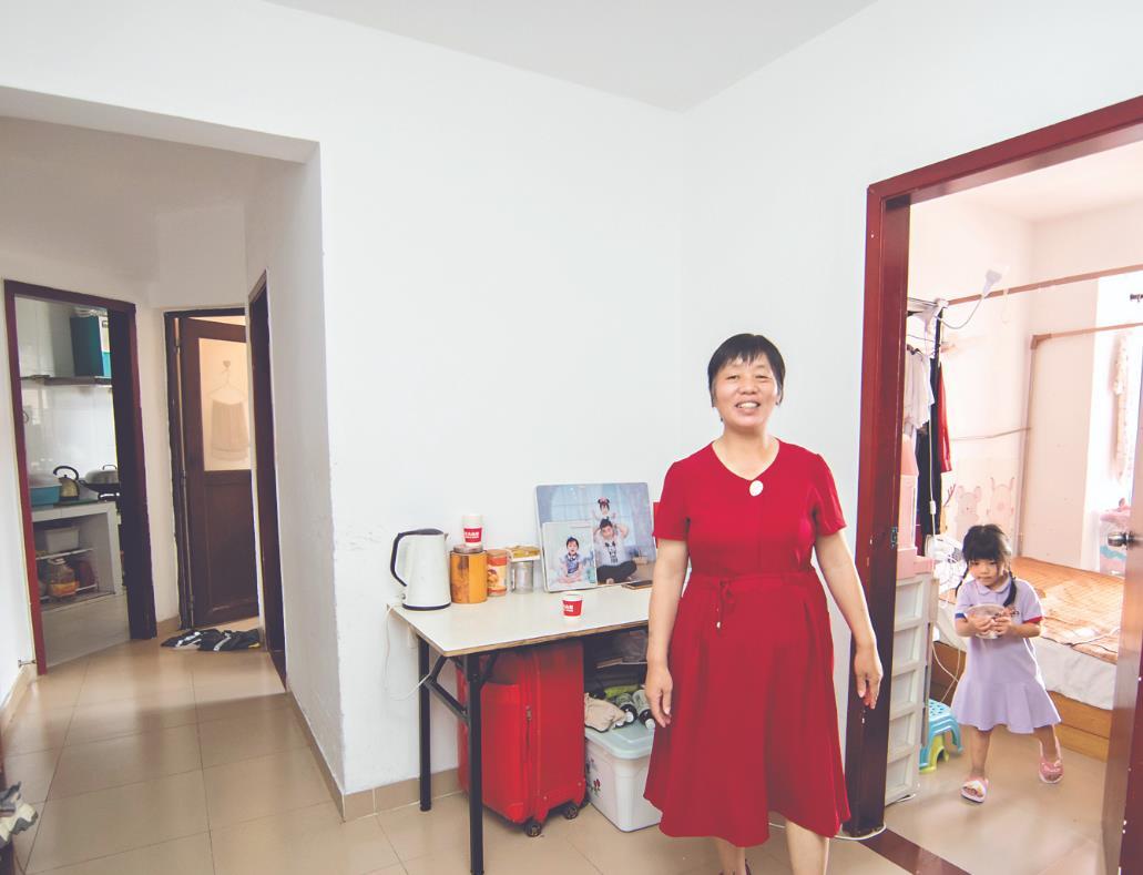 【走向我们的小康生活】广州脸谱 | 广州环卫工人岳林敏：我也有了自己的客厅