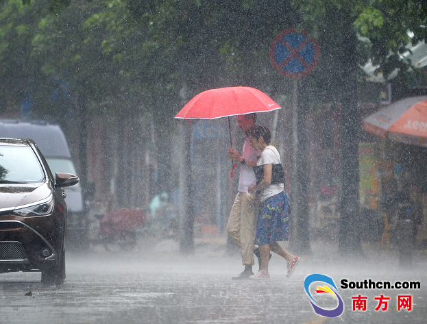 广州天气:晴不过半天,广州又开始倒水